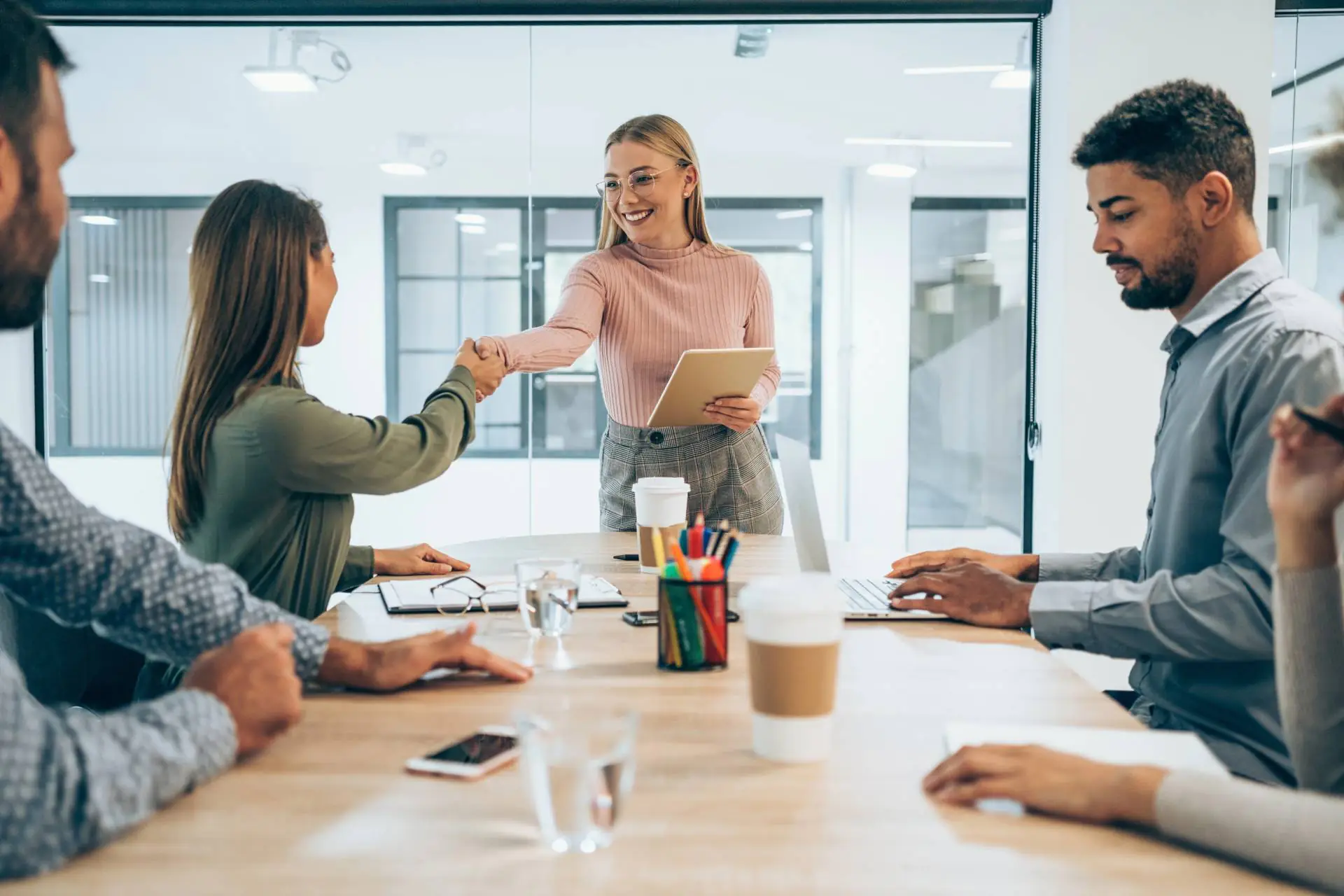 6698b21de8aba2dc9671c73d_Building-Your-Dream-Team-The-Power-of-In-House-Recruitment